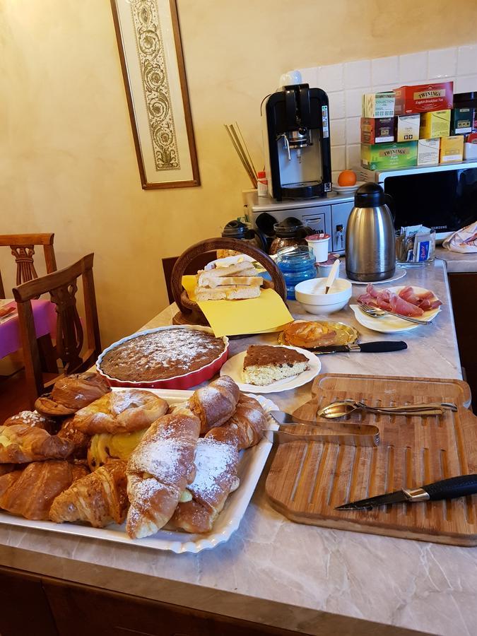 B&B Palazzo Al Torrione 2 San Gimignano Kültér fotó