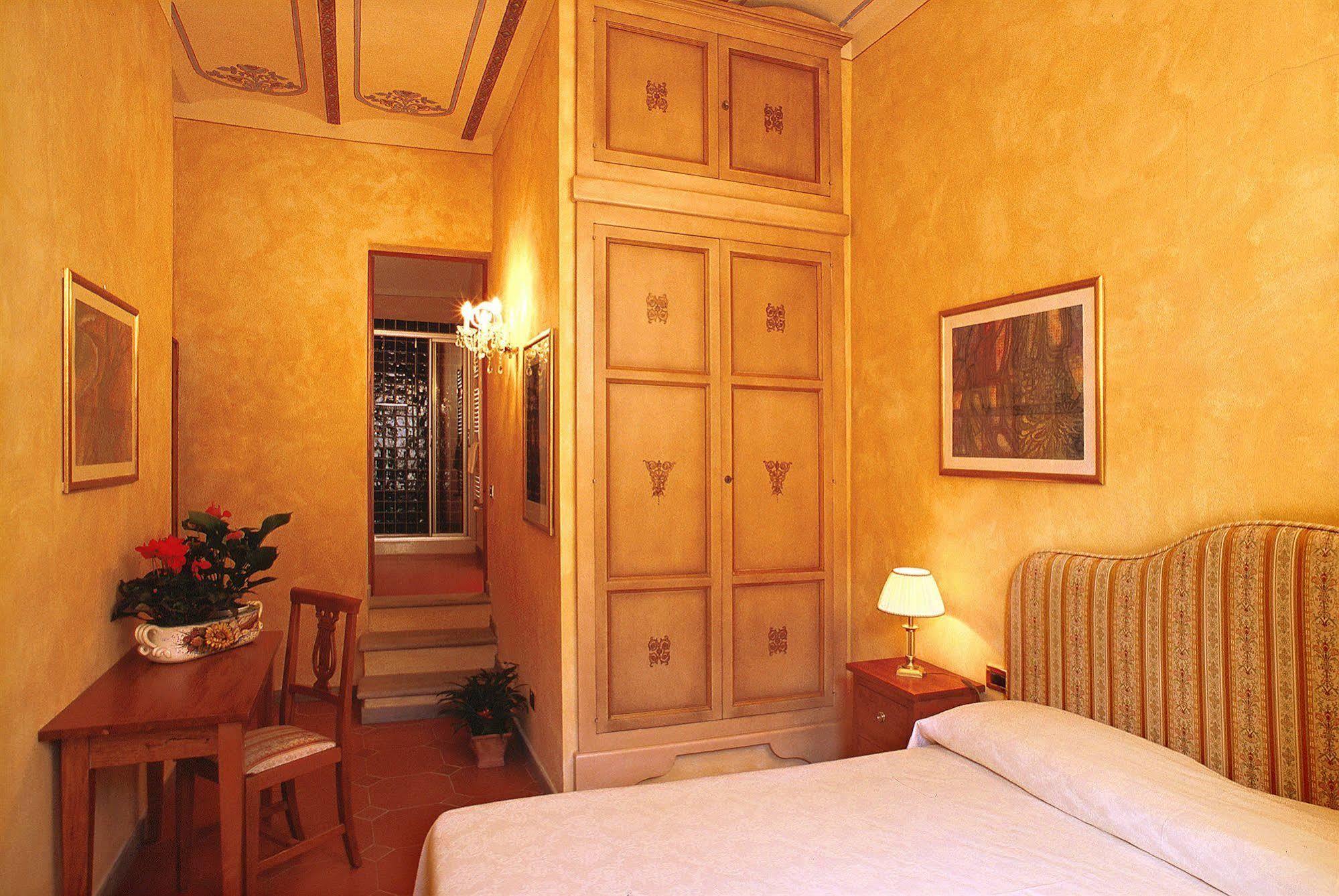 B&B Palazzo Al Torrione 2 San Gimignano Kültér fotó